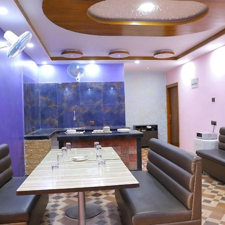 Krishna Shree Residency Hotell Guwahati Exteriör bild
